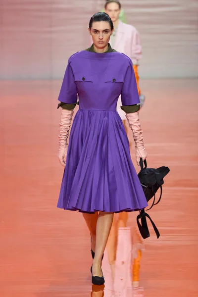Look 43